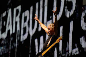 Pink Floyd видаляє всі свої записи з музичних платформ у росії та білорусі