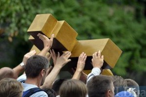 Церковна дипломатія: хто кого переграв