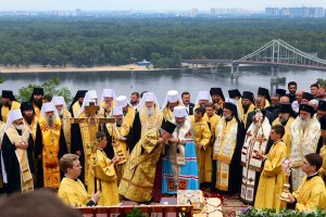 Хрещення Русі проходило непросто. Але грецькі попи скоро повернуться