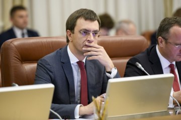 Лише 7% українців подорожують літаками - Омелян