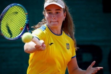 Юній українці Дар'ї Снігур не вдалося пробитися до 2 раунду юніорського Вімблдона