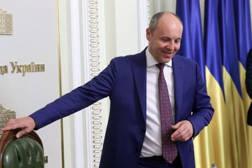 Рада розгляне мовний законопроект у лютому — Парубій