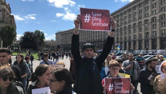 На Майдані - масштабна акція на підтримку Сенцова