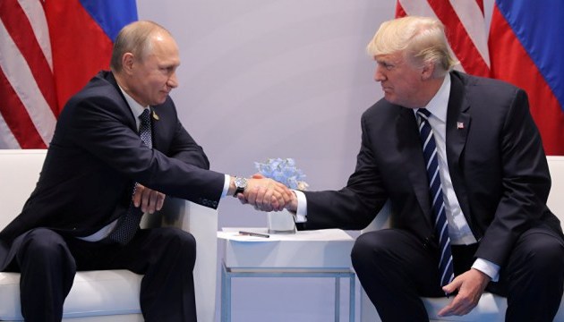 У Кремлі сподіваються укласти хоча б одну угоду з Трампом - Bloomberg