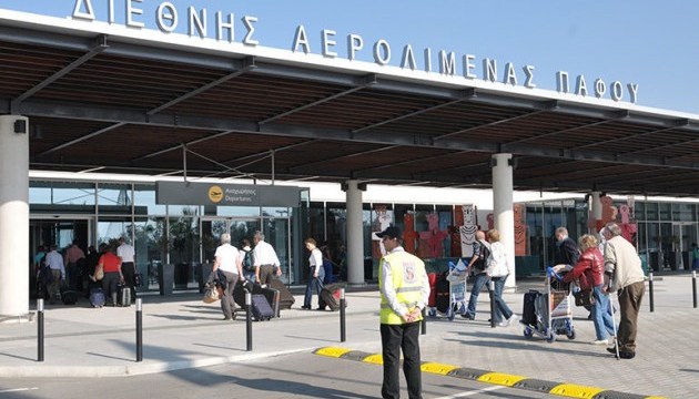 Кіпр зобов’язав усіх мандрівників від 12 років робити ПЛР-тест – посольство