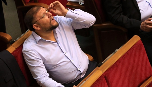 Добкин явился на суд по "земельному делу", но заседание перенесли