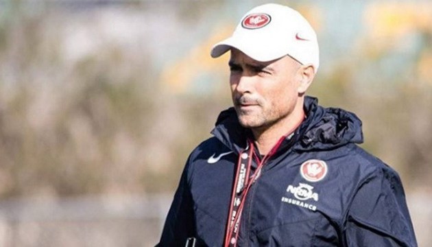 Schachtar verpflichtet Andres Carrasco als Nachwuchstrainer