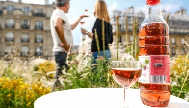 Шахраї продали 10 млн пляшок іспанського вина під виглядом французького