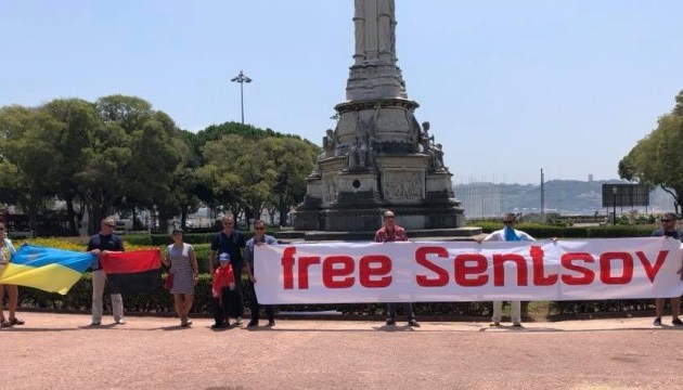 У Лісабоні провели акцію за звільнення політв'язнів Кремля