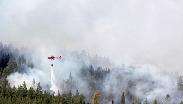 Швеція просить про допомогу через масштабні пожежі