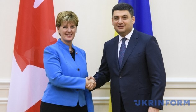 Groysman: Ucrania y Canadá aprecian el desarrollo de las relaciones entre países 