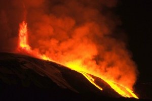В Індонезії почалося виверження вулкана Марапі
