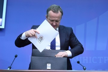 Семерак планує винести на уряд проект про управління відходами у лютому
