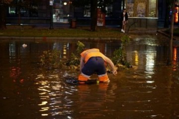 Una fuerte tormenta nocturna inunda el centro de Kyiv (Foto)