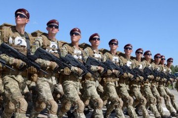 Poltorak: 18 delegaciones extranjeras participarán en el desfile del Día de la Independencia