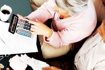 Уряд пропонує доплачувати понад 500 гривень за більш пізній вихід на пенсію