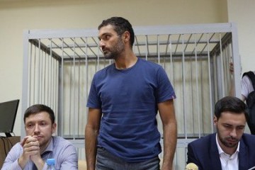 Суд оставил без изменений меру пресечения для Тамразова