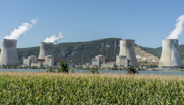 У Франції через спеку зупинили вже чотири реактори АЕС