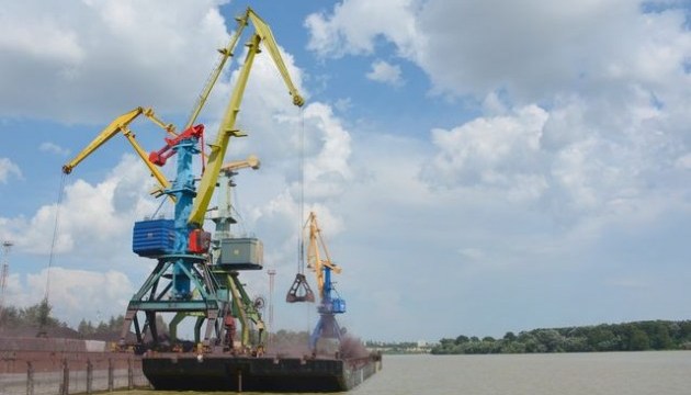 Дунайское пароходство нарастило перевозки грузов до 1,3 миллиона тонн Дунайское пароходство нарастило перевозки грузов до 1,3 миллиона тонн