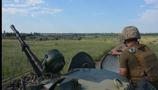 Donbass: Feind greift Armeeeinheiten 32 Mal an