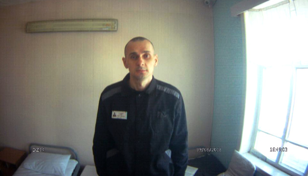 Ukrainian human rights commissioner unveils new photos of Oleg Sentsov