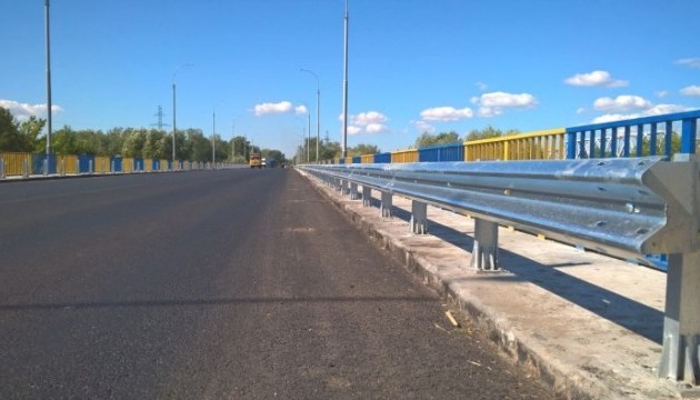 На Донеччині завершили ремонт моста через Сіверський Донець