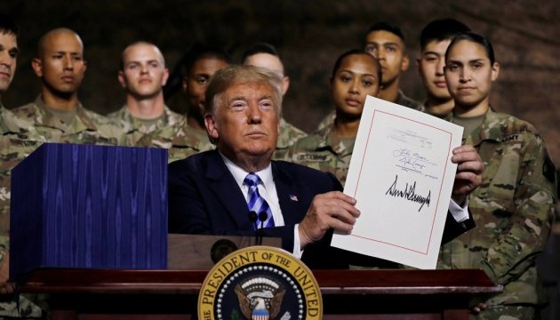 Trump signs NDAA for 2019 with $250 mln in security assistance to Ukraine 