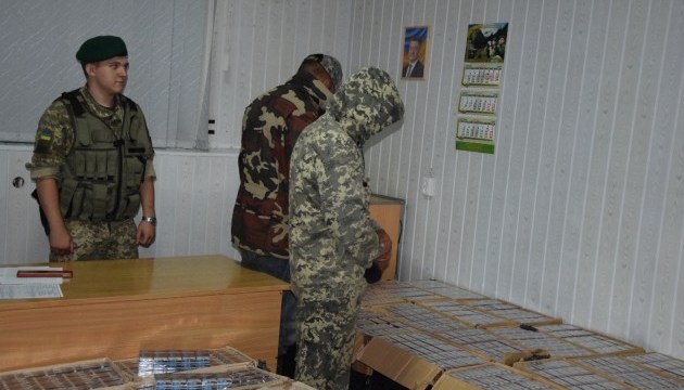 На Буковині затримали тютюнових контрабандистів