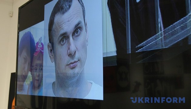 El Departamento de Estado de EE. UU. insta a Rusia a liberar a Sentsov