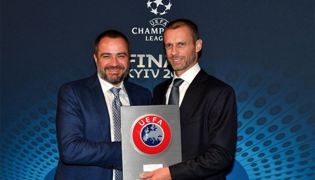 La FFU apoya la candidatura de Čeferin en las próximas elecciones del presidente de la UEFA