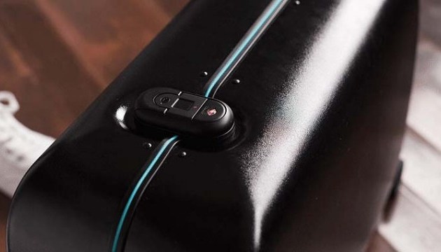 Xiaomi представила нову розумну валізу