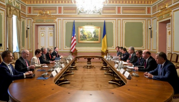 Trade turnover between Ukraine and U.S. grows by 70% - Poroshenko