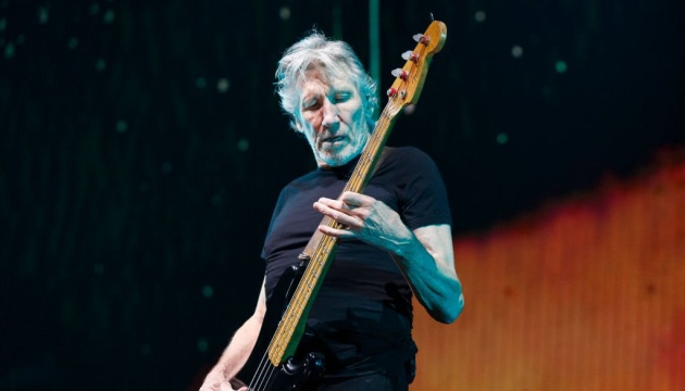 У Польщі скасували концерт засновника Pink Floyd, який закликав Україну скласти зброю