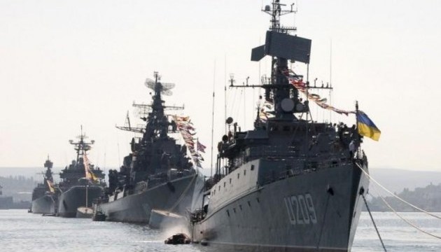 Кораблі, морпіхи та артилерія: Україна посилить захист Азовського моря