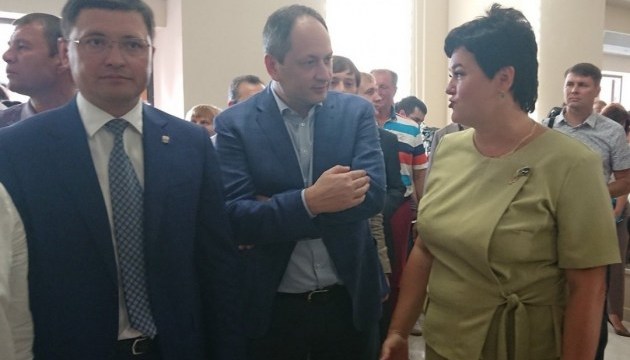 Черныш открыл в Мариуполе обновленный техлицей, где учатся и дети-переселенцы Черныш открыл в Мариуполе обновленный техлицей, где учатся и дети-переселенцы