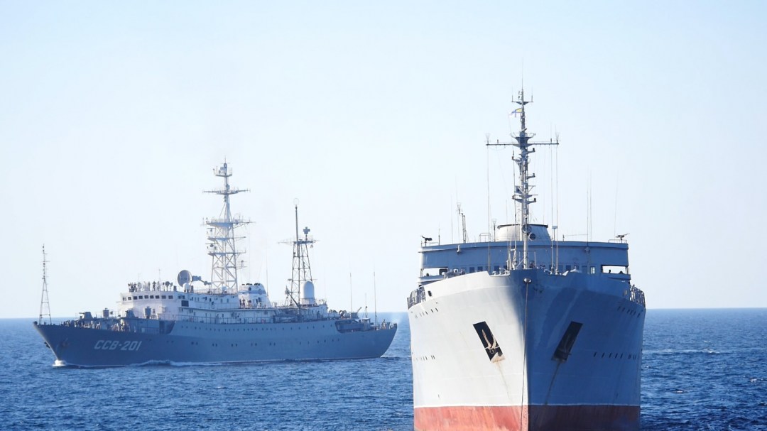 ウクライナ国防省 宇軍艦艇のケルチ海峡通過時の困難を発表