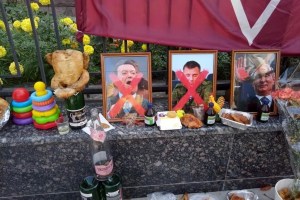 Захарченка огероїли. Куди тепер увіткнеться «заточеність на Росію»?