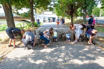 Багатостраждальну ужгородську