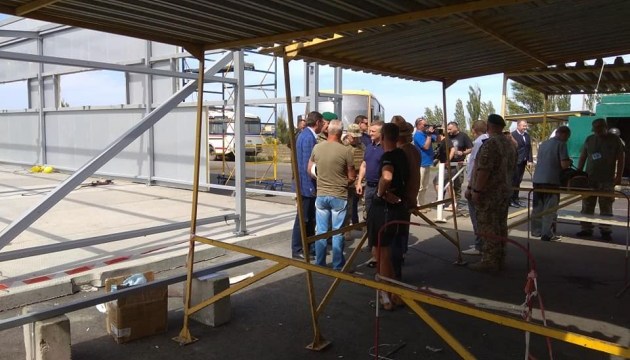 Генпрокуратура рассказала, сколько вложили в ремонт КПВВ Генпрокуратура рассказала, сколько вложили в ремонт КПВВ