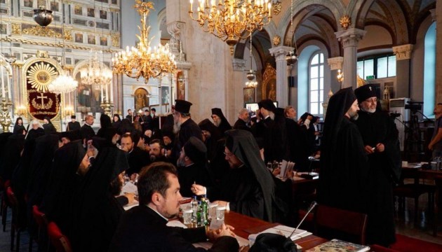 Constantinople explains Synod's decision to dissolve archdiocese of Russian Orthodox Church