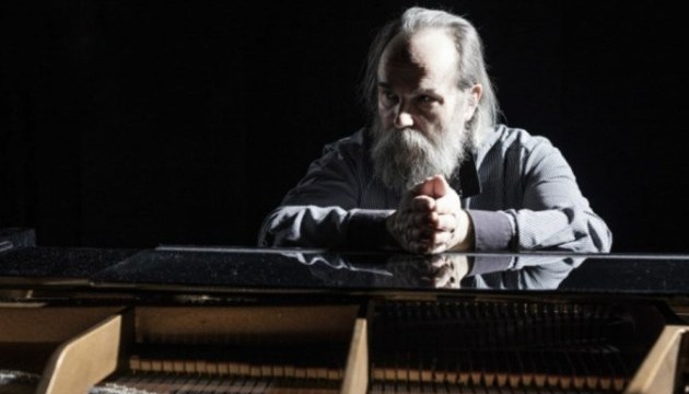 Канадський піаніст українського походження Мельник їде з концертами в Україну