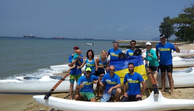 Українці Сінгапура зайняли друге місце на змаганнях з греблі на каное