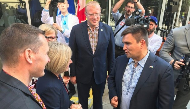 Klimkine inaugure le consulat général d'Ukraine à Edmonton au Canada (photos)