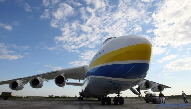Antonov propone establecer un fondo internacional para la reconstrucción del avión Mriya
