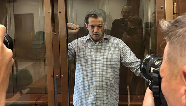 Сущенко у російському суді: Долі людей тут вирішуються за 10 хвилин