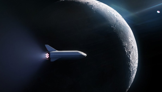 SpaceX будує два однакові кораблі для польотів на Марс