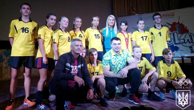 Олимпийские чемпионы Харлан и Торохтий посетили Олимпийские чемпионы Харлан и Торохтий посетили