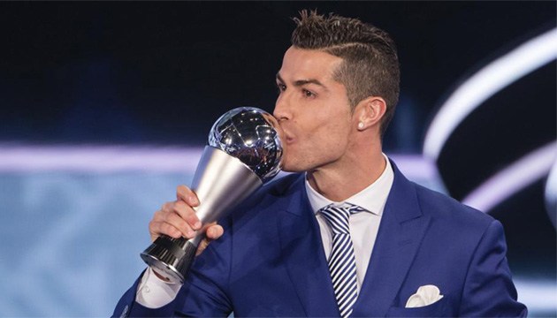 Криштиану Роналду пропустит церемонию вручения наград ФИФА в Лондоне