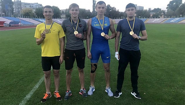 Легкоатлети з Черкащини виграли чемпіонат України з естафетного бігу