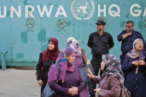 UNRWA призупиняє доставку допомоги в Газу через мародерство озброєних банд